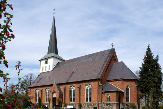 Kirche 7B - Copyright: Manfred Maronde